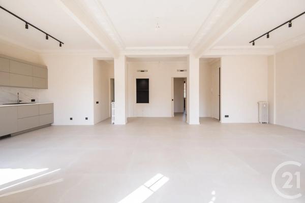 Appartement F3 à vendre  3 pièces - 104,53 m 2   NICE  - 06