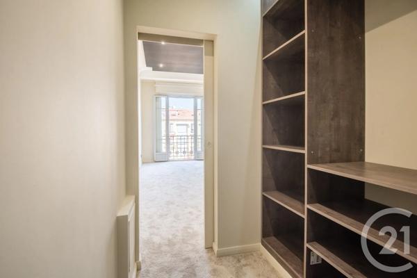 Appartement F3 à vendre  3 pièces - 104,53 m 2   NICE  - 06