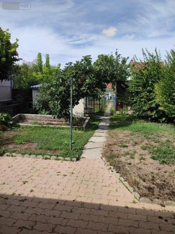 Maison à louer à Châlons-en-Champagne dans la Marne (51000), ref : 51084-L653