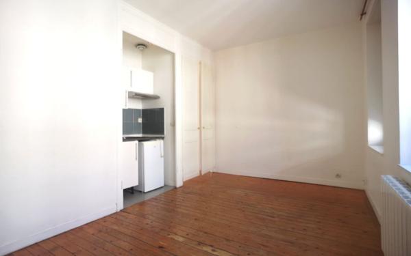 Appartement à louer    1 pièce • 26,68 m2 Lille