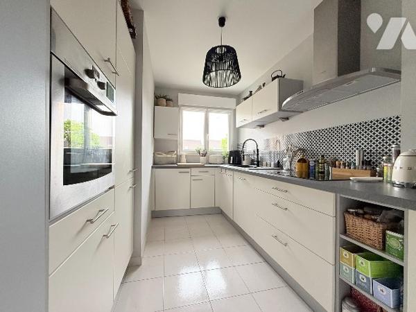 VENTE MAISON 4 CHAMBRES LA MEZIERE