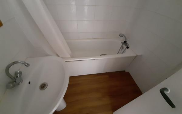 Appartement à louer    2 pièces • 43,97 m2 Caen