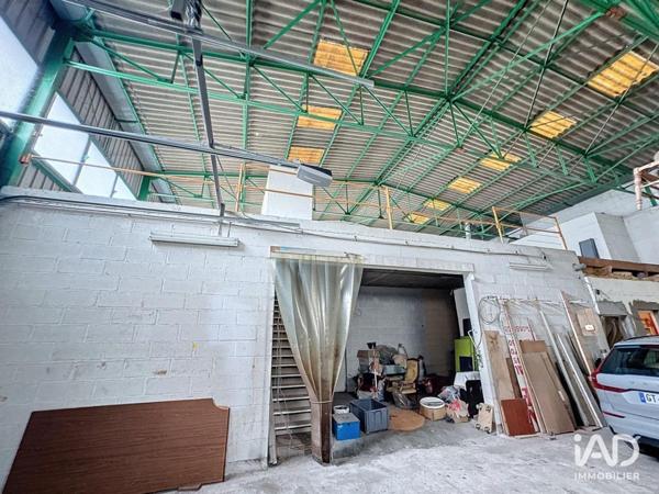 Boutique/Local commercial à vendre 555 m² Tinqueux