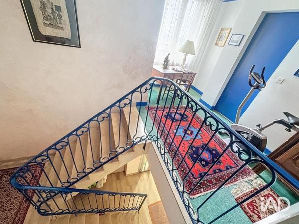 Boutique/Local commercial à vendre 555 m² Tinqueux