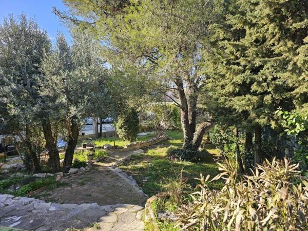 Maison villa Le Crès 174 m²