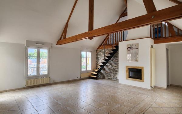 Appartement à vendre    5 pièces • 86,88 m2 Arpajon