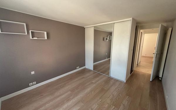 Appartement à vendre    5 pièces • 86,88 m2 Arpajon