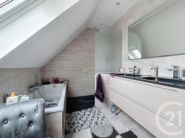 Maison à vendre  6 pièces - 155,70 m2 CHARTRES - 28