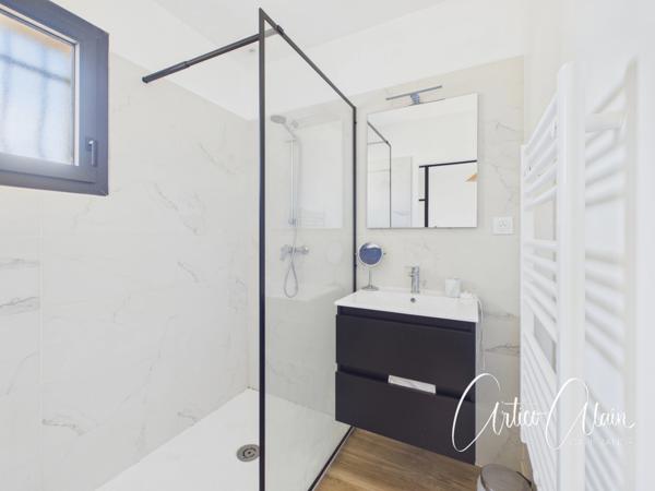 Maison à vendre maison de plain-pied de 110 m² avec piscine proche de VILLEFRANCHE DE LAURAGAIS