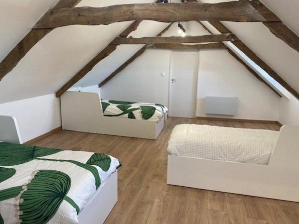 Deux propriétés de 14 pièces refait à neuf