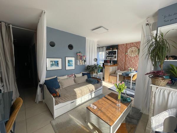 Appartement à vendre à Arradon - Rez de chaussée -balcon- proche mer - 46 m²
