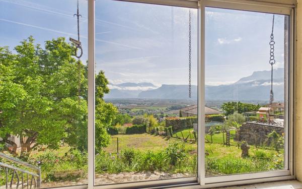 Maison à vendre    4 pièces • 114 m2 Tullins