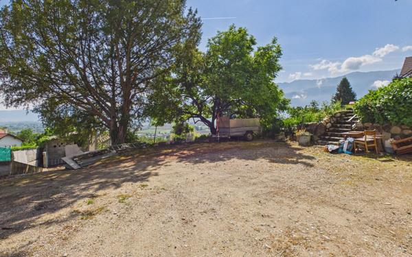 Maison à vendre    4 pièces • 114 m2 Tullins