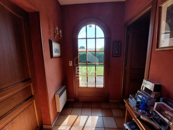 Biganos: Maison familiale 250 m² sur parcelle d'environ 1900 m²