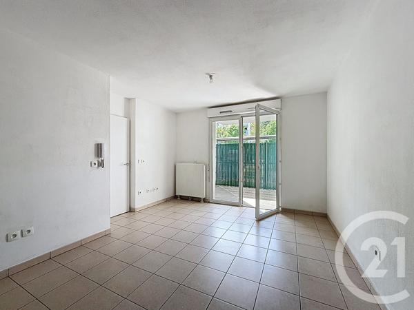 Appartement à vendre  2 pièces - 38 m 2   CENON  - 33