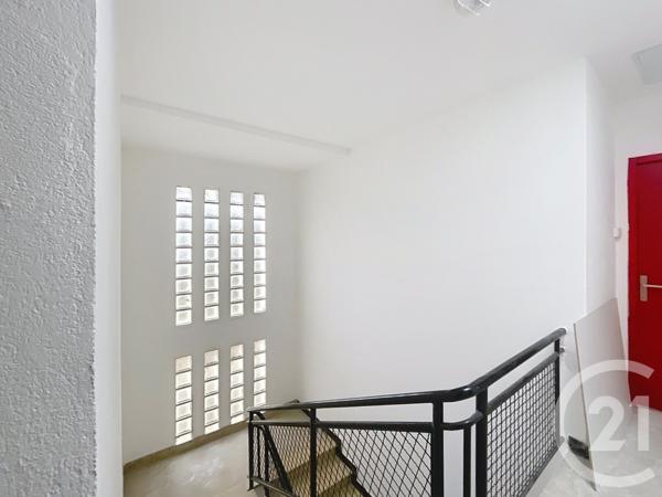 Appartement T3 à vendre  3 pièces - 54,45 m2 BAGNOLS SUR CEZE - 30