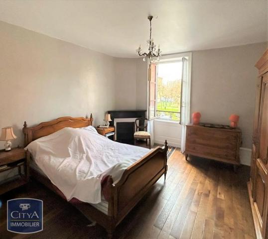 Immeuble à vendre 176m²