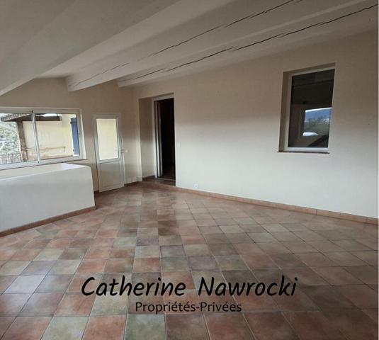 PAYS DE FORCALQUIER MAISON 5  PIECES 150 M² AVEC DEPENDANCE  ET JARDIN 250 M²