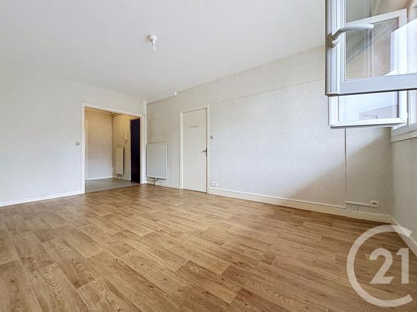 Appartement à vendre  4 pièces - 77,29 m 2   GUERET  - 23