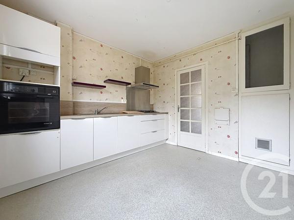 Appartement à vendre  4 pièces - 77,29 m 2   GUERET  - 23