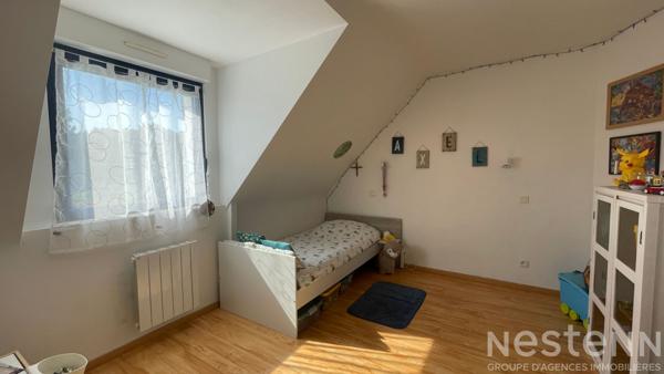 A vendre - Jolie maison familiale de 5 chambres située dans le bourg d'ERDEVEN