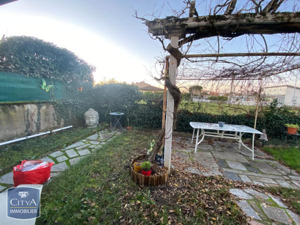 Appartement à louer 2 pièces 48.35m² Albi (81000)