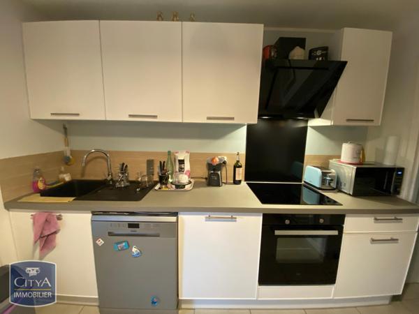 Appartement à louer 2 pièces 48.35m² Albi (81000)