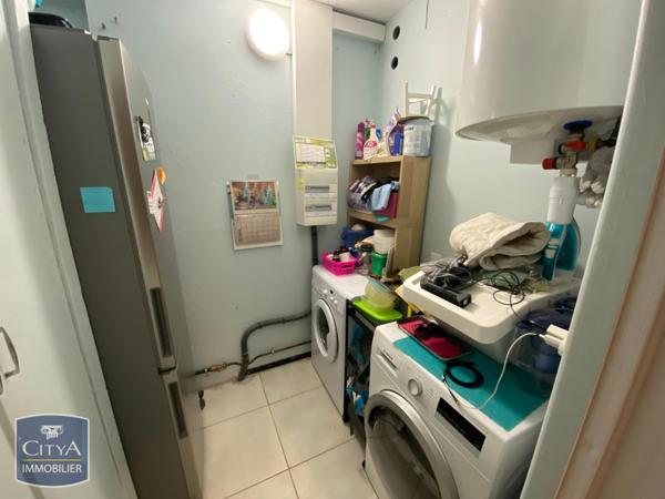 Appartement à louer 2 pièces 48.35m² Albi (81000)