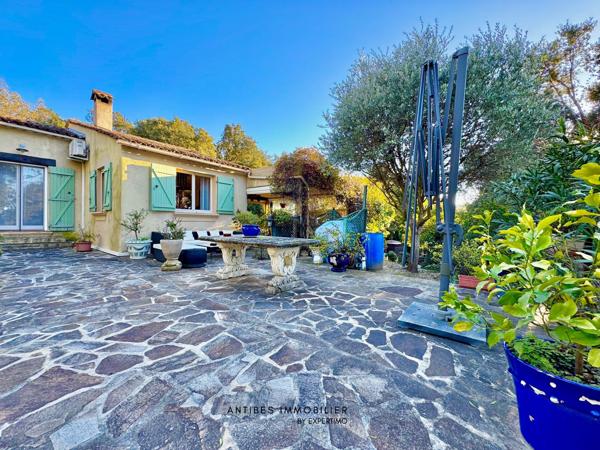 La Garde-Freinet (83680) Maison Piscine Terrain de 4800 m2 La Garde Freinet