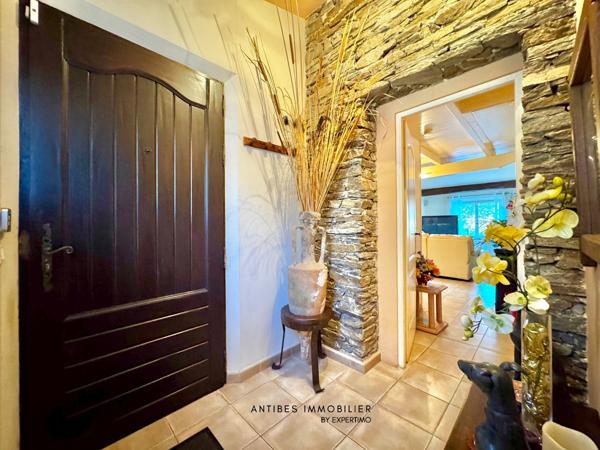 La Garde-Freinet (83680) Maison Piscine Terrain de 4800 m2 La Garde Freinet