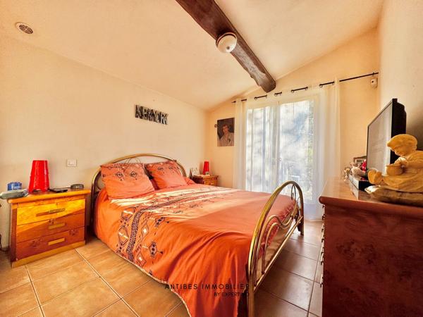 La Garde-Freinet (83680) Maison Piscine Terrain de 4800 m2 La Garde Freinet