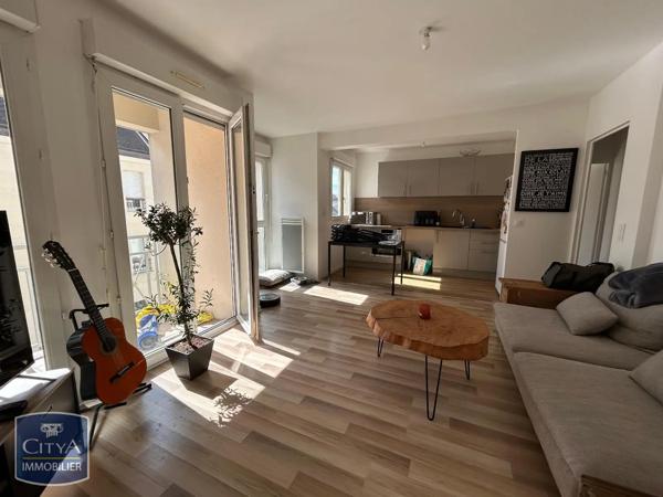 Appartement à louer 3 pièces 55.61m² Rambouillet (78120)