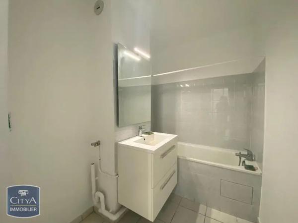 Appartement à louer 3 pièces 55.61m² Rambouillet (78120)