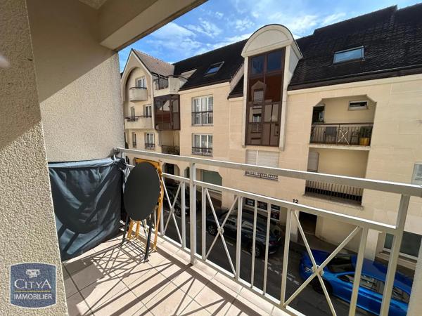 Appartement à louer 3 pièces 55.61m² Rambouillet (78120)