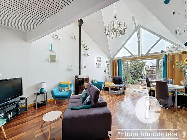 Maison Chateau Gontier Sur Mayenne 10 pièce(s) 233 m2