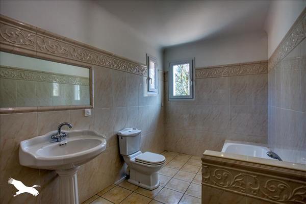 Maison à vendre |  Saint-Astier |  7 pièces | 181 m²