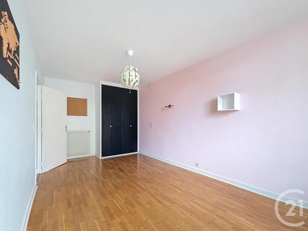 Maison à vendre  7 pièces - 217,30 m2 MOZAC - 63