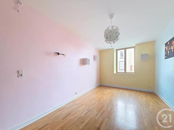 Maison à vendre  7 pièces - 217,30 m2 MOZAC - 63