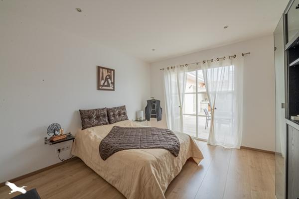 Maison à vendre |  Saint-Loubès |  6 pièces | 175 m²