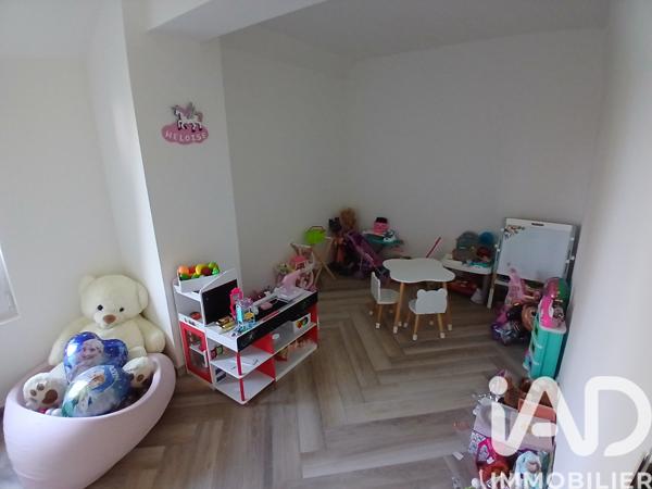 Maison à vendre 5 pièces 138 m² Saint-Arnoult-des-Bois