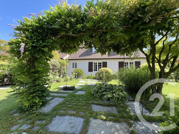 Maison à vendre  8 pièces - 199,60 m2 ST FARGEAU PONTHIERRY - 77