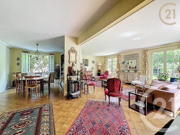 Maison à vendre  8 pièces - 199,60 m2 ST FARGEAU PONTHIERRY - 77