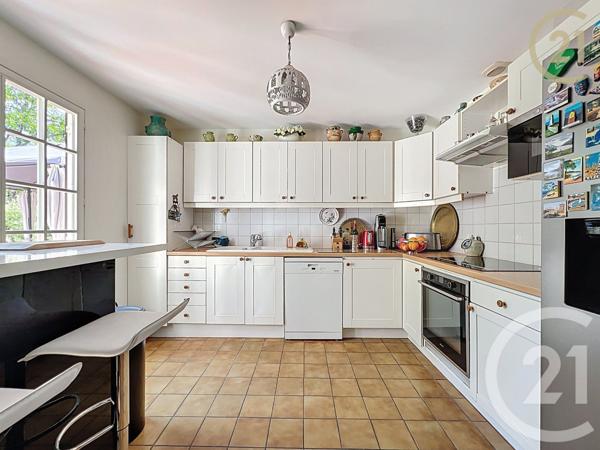 Maison à vendre  8 pièces - 199,60 m2 ST FARGEAU PONTHIERRY - 77