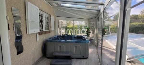 Maison de caractère - 7 pièces - Piscine