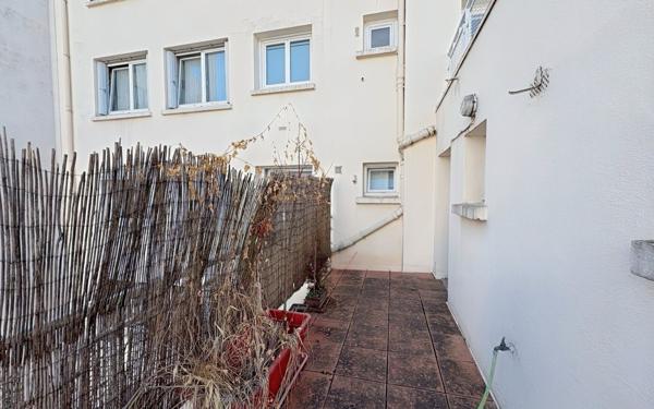 Appartement à louer    3 pièces • 51,07 m2 Paris 15