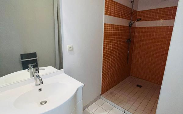 Appartement à vendre    2 pièces • 59,79 m2 Reims