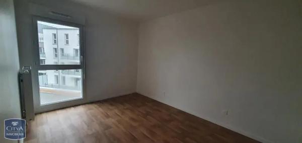 Appartement à louer 3 pièces 68.87m² Orléans (45000)