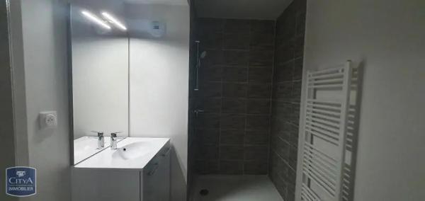 Appartement à louer 3 pièces 68.87m² Orléans (45000)