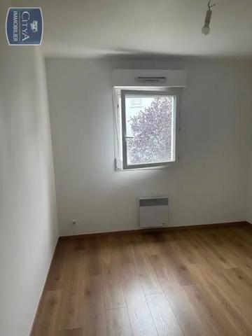Appartement à louer 3 pièces 63.04m² Bègles (33130)