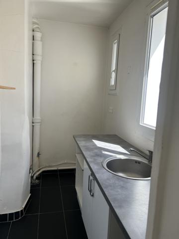 Paris 18 : double immeuble de 39 appartements